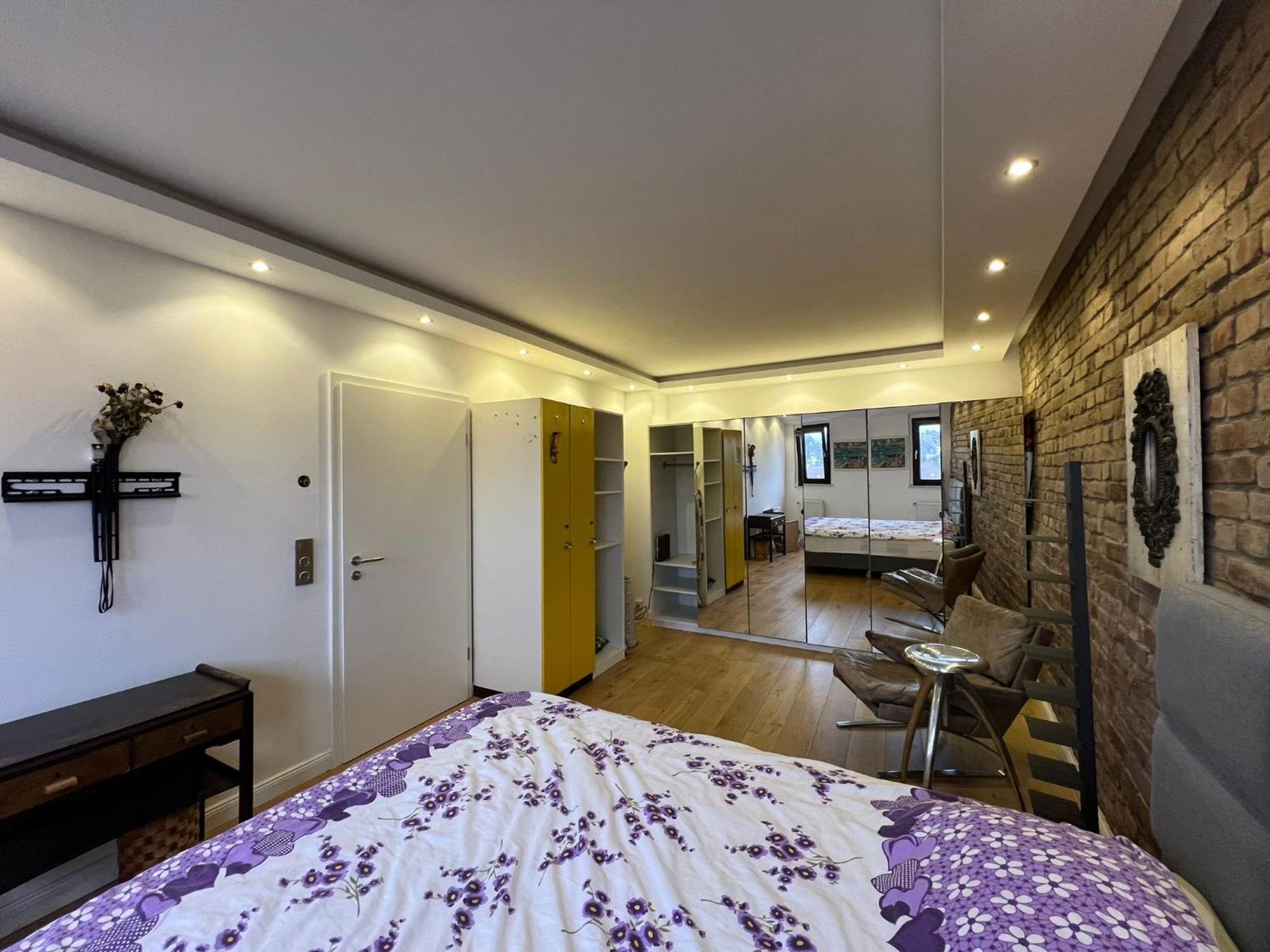 Wu Flats Apartment วุปปาทัล ภายนอก รูปภาพ