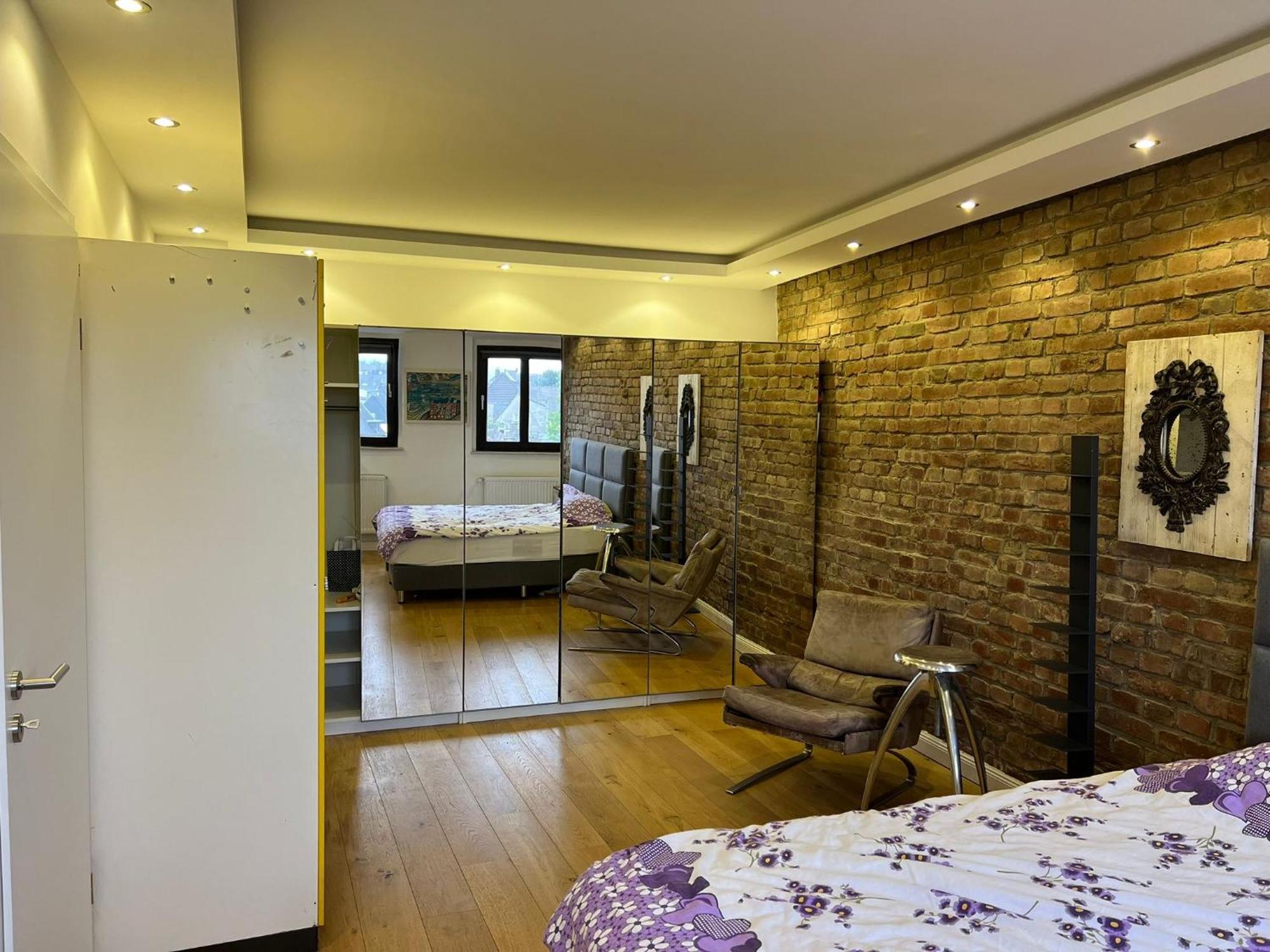 Wu Flats Apartment วุปปาทัล ภายนอก รูปภาพ