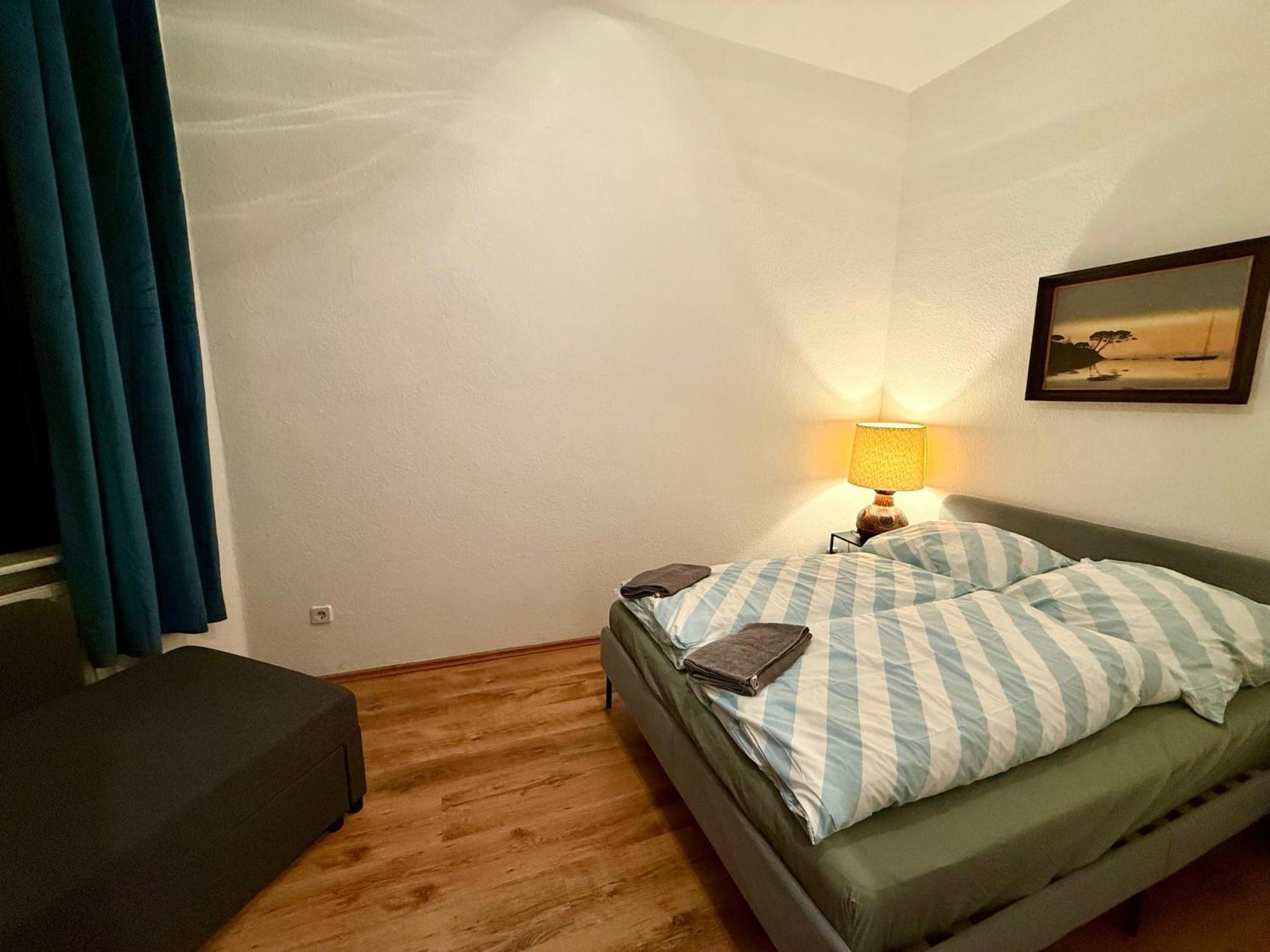 Wu Flats Apartment วุปปาทัล ภายนอก รูปภาพ