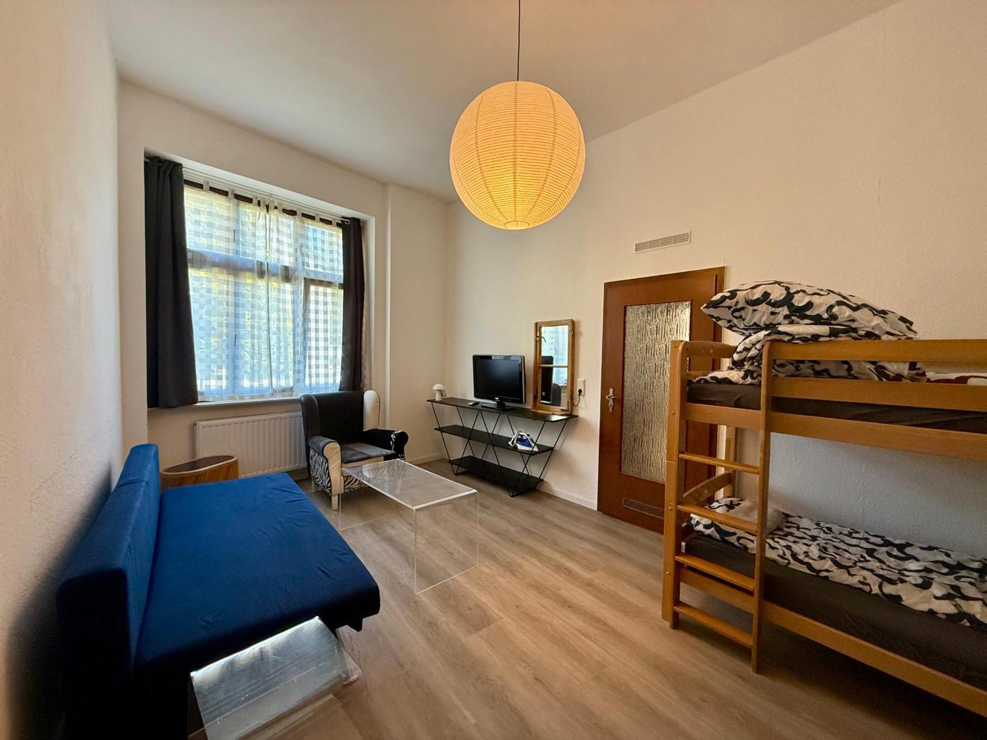 Wu Flats Apartment วุปปาทัล ภายนอก รูปภาพ